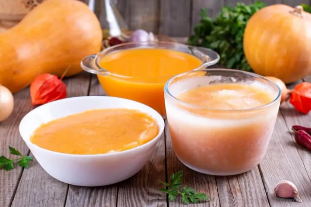 Jakich zup nie można mrozić? Odkryj, co straci smak po rozmrożeniu Jakich zup nie można mrozić? Odkryj, co straci smak po rozmrożeniu