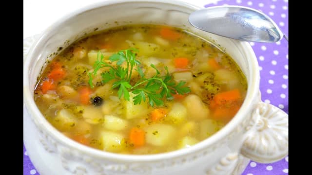 Jak się gotuje zupę fasolową - prosty przepis na pyszną zupę Jak się gotuje zupę fasolową - prosty przepis na pyszną zupę