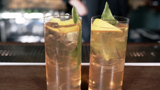 Kruszon drink - przepis na orzeźwiający napój z białym winem Kruszon drink - przepis na orzeźwiający napój z białym winem