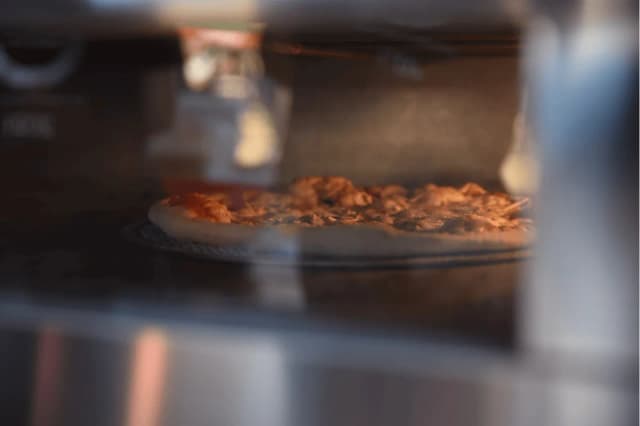 Ile czasu piec pizzę domową, aby była idealna? Sprawdź! Ile czasu piec pizzę domową, aby była idealna? Sprawdź!