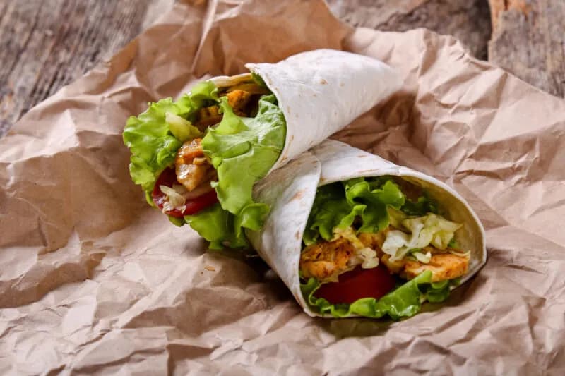 Ile kalorii ma tortilla z kurczakiem? Zaskakujące wartości odżywcze! Ile kalorii ma tortilla z kurczakiem? Zaskakujące wartości odżywcze!